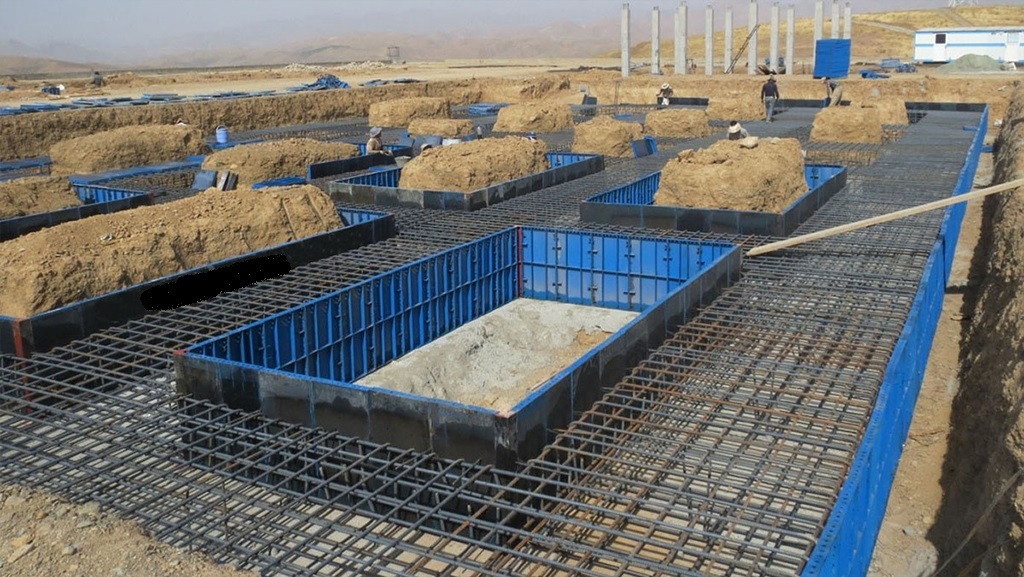 پی